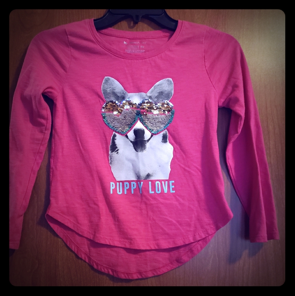 Hot pink shirt with sequin glasses puppy
